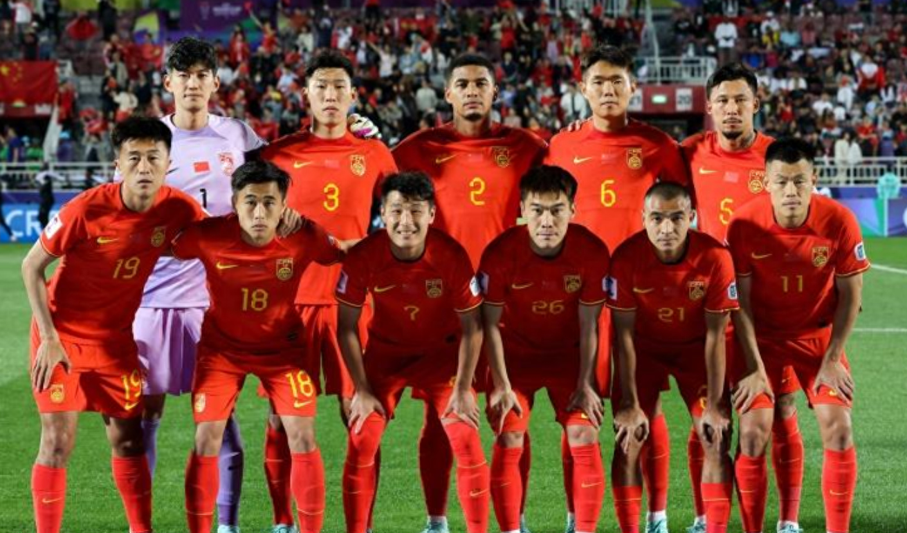 31选23！上午8点，曝国足2大归化离队，费南多获信任，大名单反转